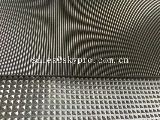 Embossed non - slipping rubber flooring mat with variable colors and textures